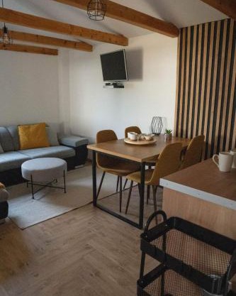 Apartman River