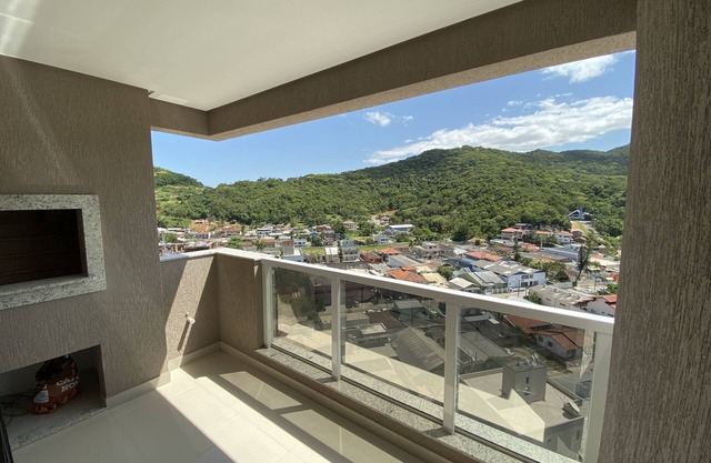 Apartment for 6 people 500m from Itapema's central beach