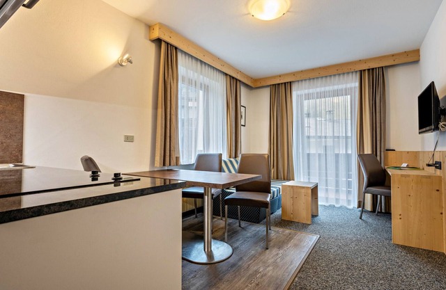 Apartment "Residence Griesfeld 36" with Mountain View, Shared Pool & Wi-Fi