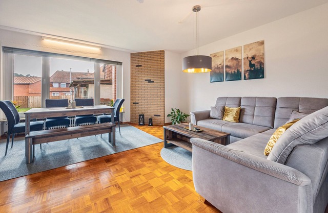 Apartment 'Am Garten' with Private Terrace and Wi-Fi