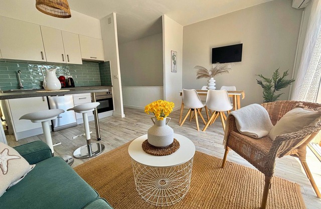 Apartment 'Ca Nostra' with Balcony and Wi-Fi