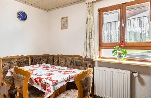 Apartment '1 room apartment bathroom and kitchen' with private terrace, balcony and WLAN