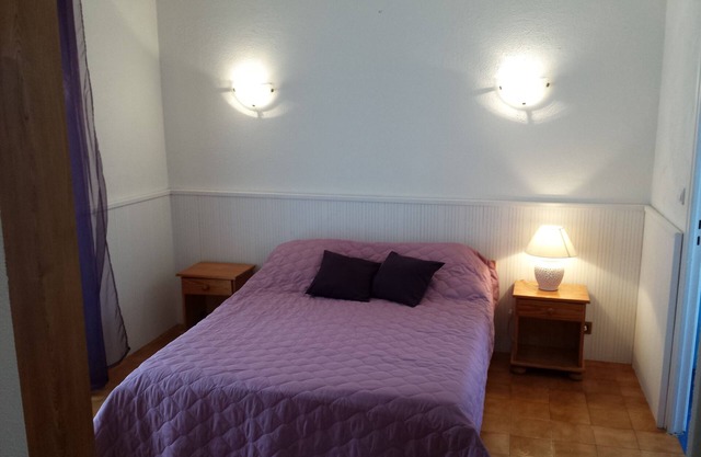 APARTMENT 150m from the beach