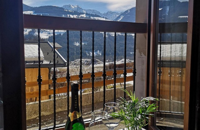 apartment 2 - 2 bedrooms, shower, toilet - snow crystal