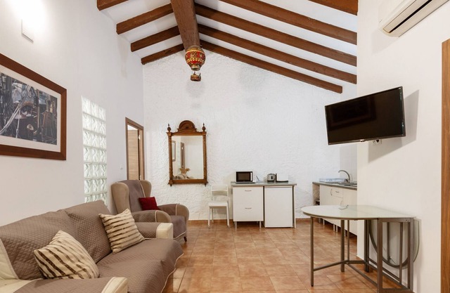 Apartment '2 Dormitorios Centrico' with Wi-Fi and Air Conditioning