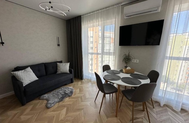 Apartment 2, Podillya, новобудова