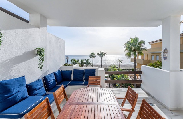 Apartment "228 Arruzafa Playa la Cala de Mijas" with Sea View and Wi-Fi