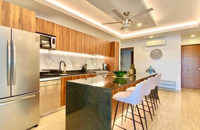 Apartment 3 Bedroom with Terrace and Pool View
