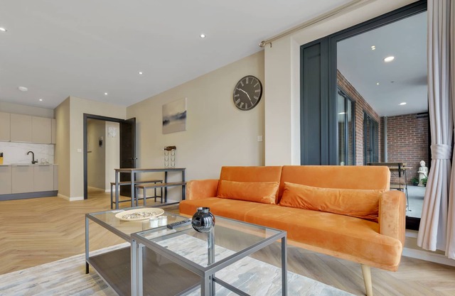 Apartment 4, 2 Bedroom, 2 Bathroom