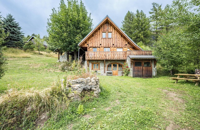 Apartment '4 Personnes' with Mountain View