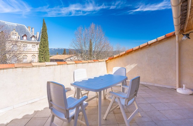 Apartment "5 - Au village F3 - climatisé terrasse" with A/C