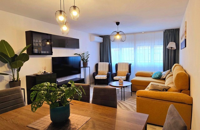 Apartment 50 meters from the sea