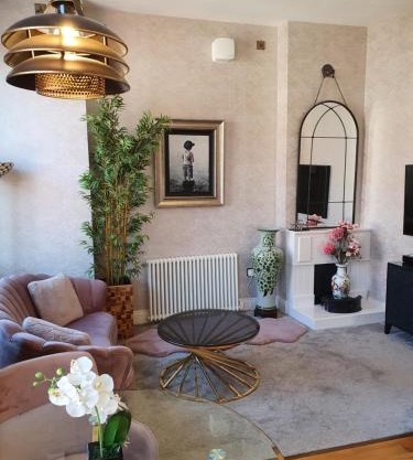 Apartment 6 Rowntree House