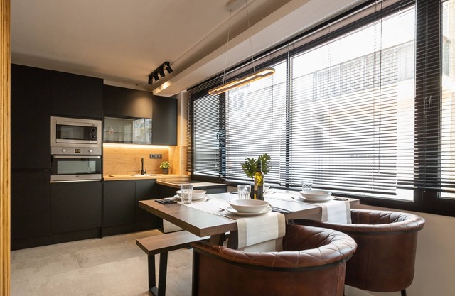 Apartment 'Alejandro' with Wi-Fi and Air Conditioning