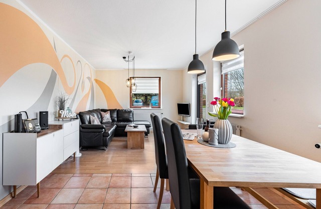 Apartment 'Ankerplatz' with Private Terrace, Shared Garden and Wi-Fi
