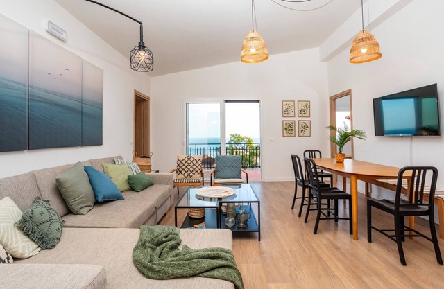 Apartment 'Antonia House' with Sea View, Wi-Fi and Air Conditioning