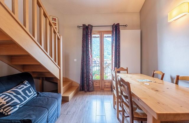 Apartment 'Appartement 311' with Mountain View, Balcony and Wi-Fi