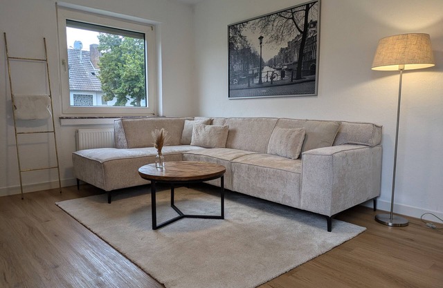 Apartment 'Appartement - Hotel Enschede' with Balcony and Wi-Fi