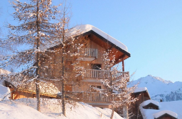 Apartment at the foot of the slopes with garage in 2 floors apartment complex