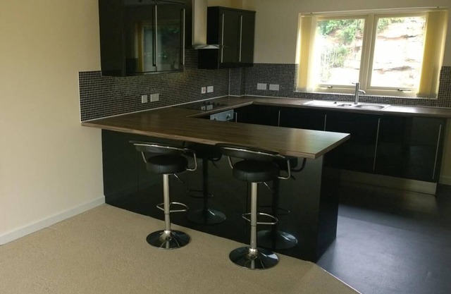 Apartment at Your Travel Stop Craggside
