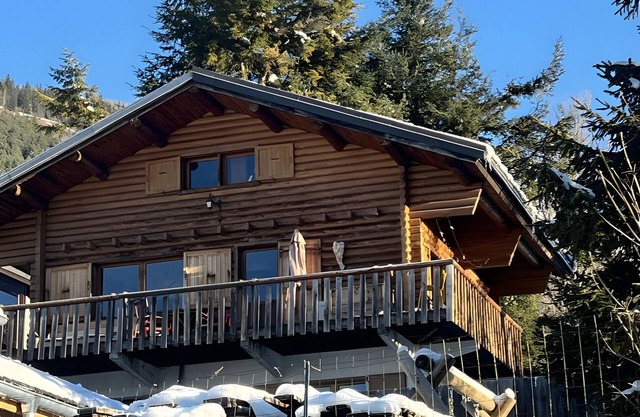 Apartment 'Au Soleil' with Mountain View, Private Garden and Wi-Fi