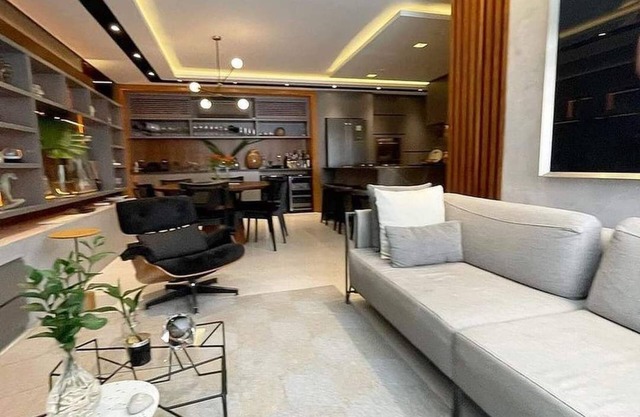 Apartment by the sea