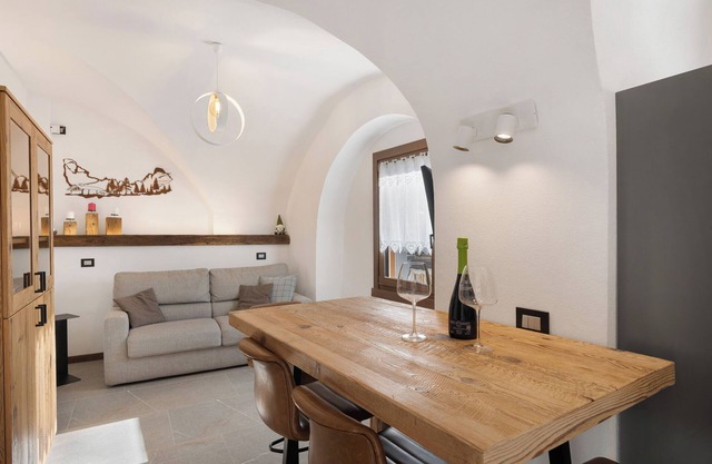 Apartment 'Ca Del Pan' with Mountain View, Private Garden and Wi-Fi
