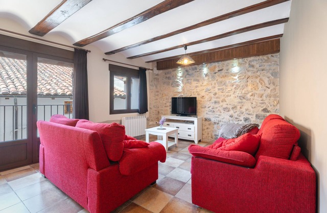 Apartment 'Casa El Cojo 2a' with Mountain View, Balcony and Wi-Fi