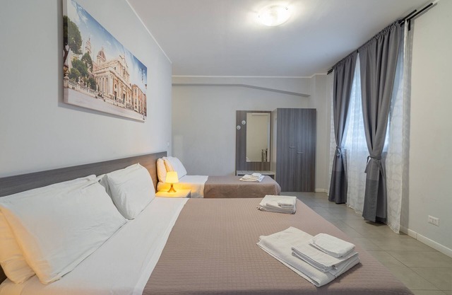Apartment 'Camera Tripla 101' with Shared Terrace, Wi-Fi and Air Conditioning
