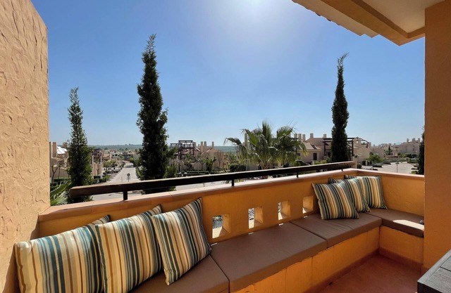 Apartment "Casa De Luxe El Oasis" with 2 Pools & Wi-Fi