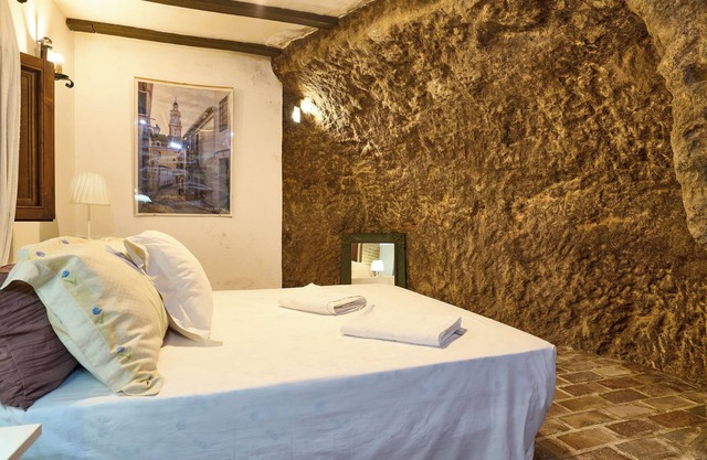 Apartment 'Casa El Pocito' with Wi-Fi and Air Conditioning