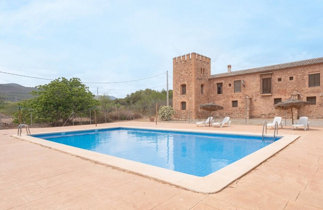 Apartment 'Casa Pablo' with Mountain View, Shared Pool and Shared Garden