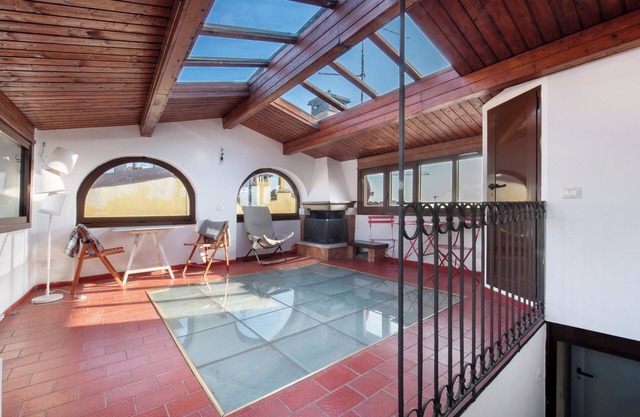 Apartment 'Casa Vacanze Civetta' with Shared Terrace & Wi-Fi