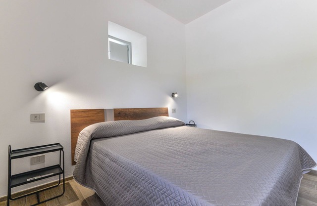 Apartment 'Casina Napoleonica' with Private Garden, Wi-Fi and Air Conditioning