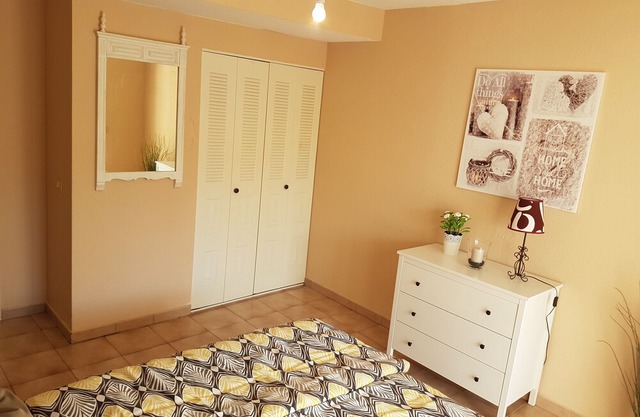 Apartment Castle Harbor only 700 meters to the sea, heated pool, wifi, balcony