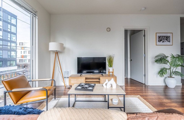 Apartment close to Downtown with Modern Furnishings