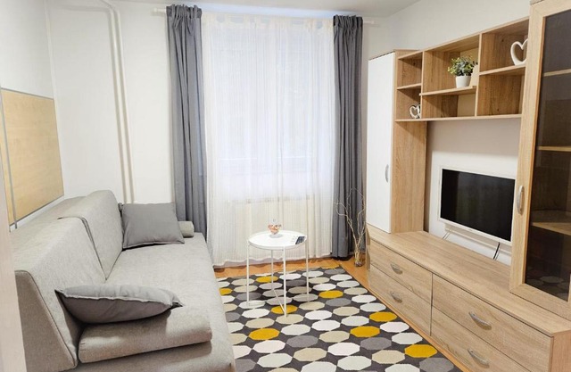 Apartment D&L