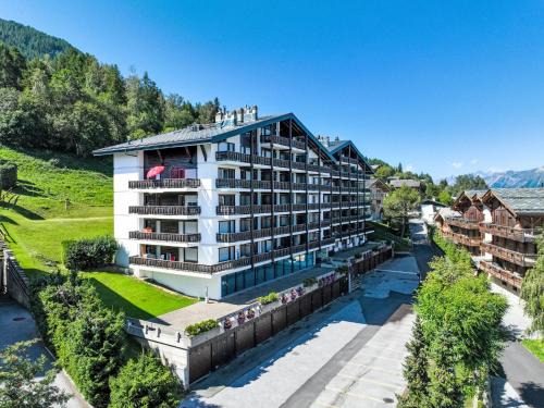 Apartment Eden Roc 28 by Interhome