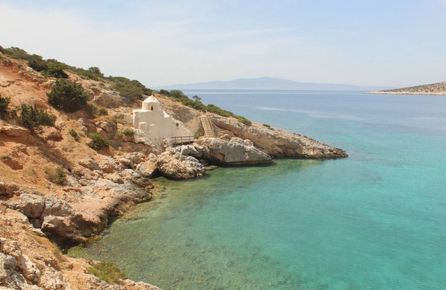 Apartment Elion Garden overlooking the sea and the old town