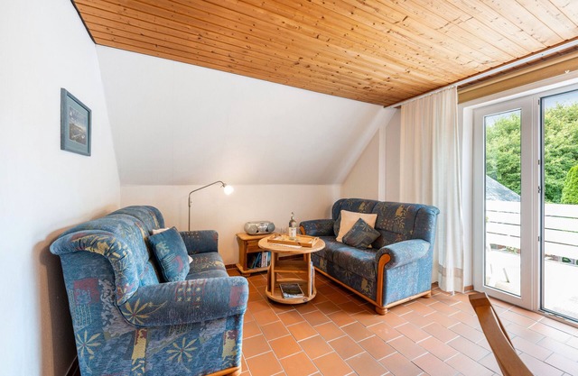 Apartment 'Ella Walter, Kiek Ut' with Private Terrace, Shared Garden and Wi-Fi