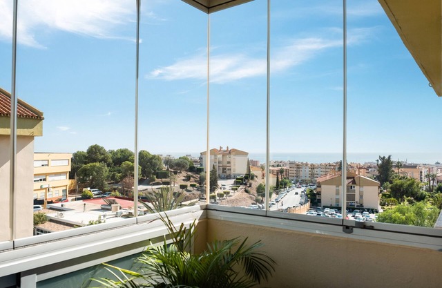 Apartment 'Gran Sol piscina y vistas al mar' with Sea View and Air Conditioning