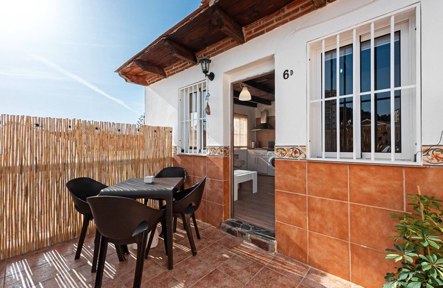 Apartment 'Estrella De Mar' with Private Terrace and Air Conditioning