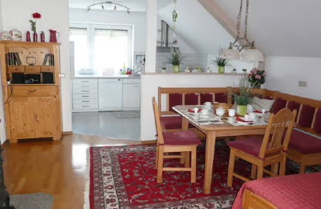 Apartment 'Ferienwohnung 'Irmgard' with Balcony and Wi-Fi