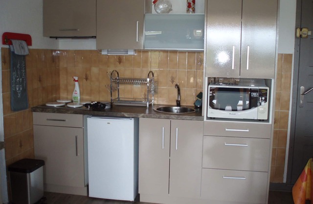 Apartment facing the marine lake a 1. 5 km from the ocean FR5KKC83