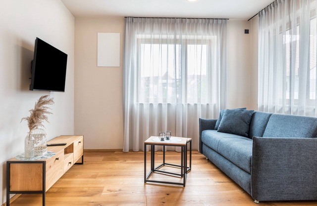 Apartment 'Federsee' with Balcony and Wi-Fi