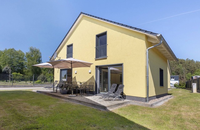 Apartment 'Ferienwohnung 3' with Shared Garden and Wi-Fi