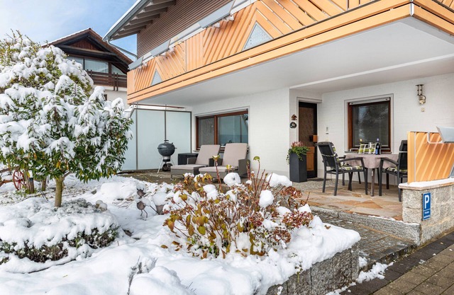 Apartment 'Ferienwohnung Behling' with Mountain View, Private Terrace and Wi-Fi