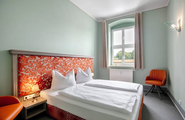 Apartment 'Ferienwohnung 2' with Shared Terrace and Wi-Fi