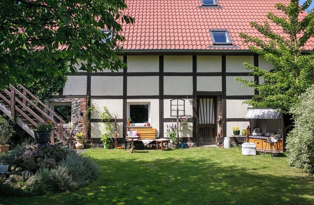Apartment 'Fewo 2' with Private Terrace, Private Garden and Wi-Fi