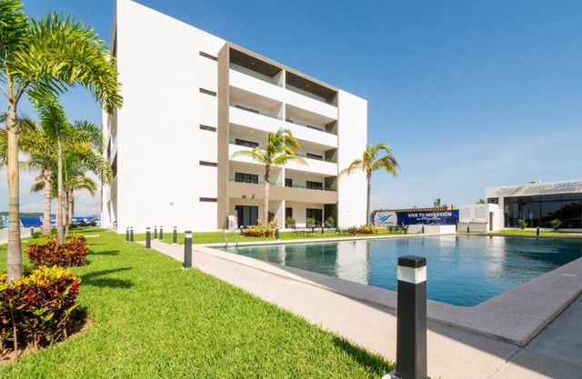 Apartment for 4 with wave pool